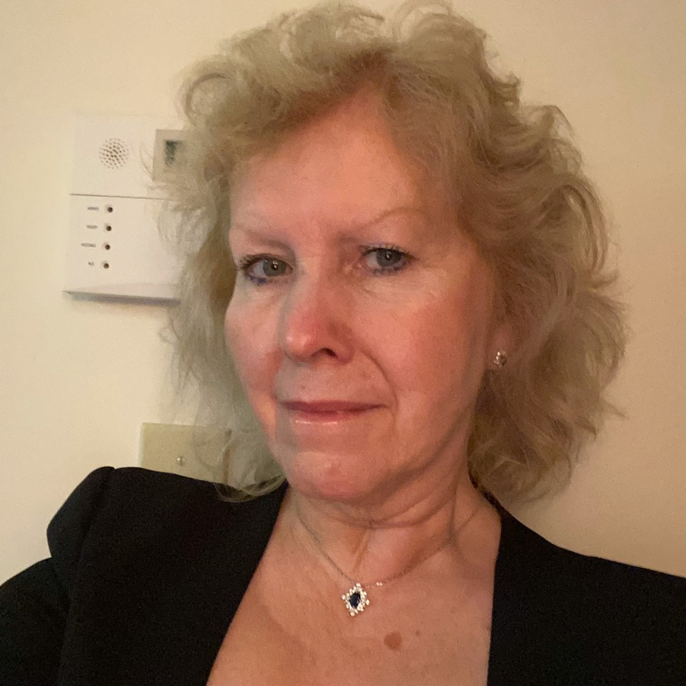 Meet your Posher, Joan